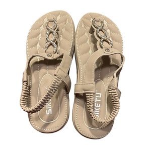 SIKETU brand sandals. Size 36 which is a US ladies shoe size 5. NWOT.